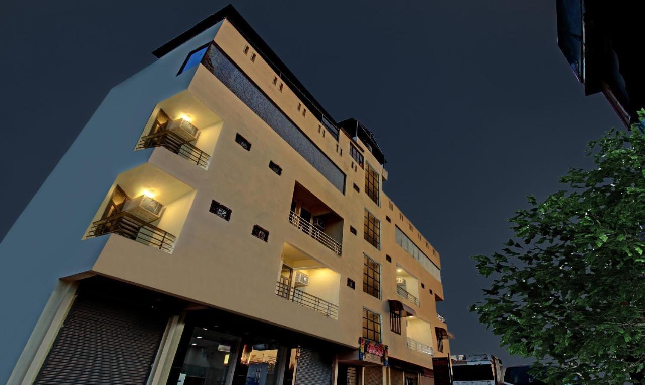 Treebo Trend Wedding Bells Kanpur Hotel Kültér fotó